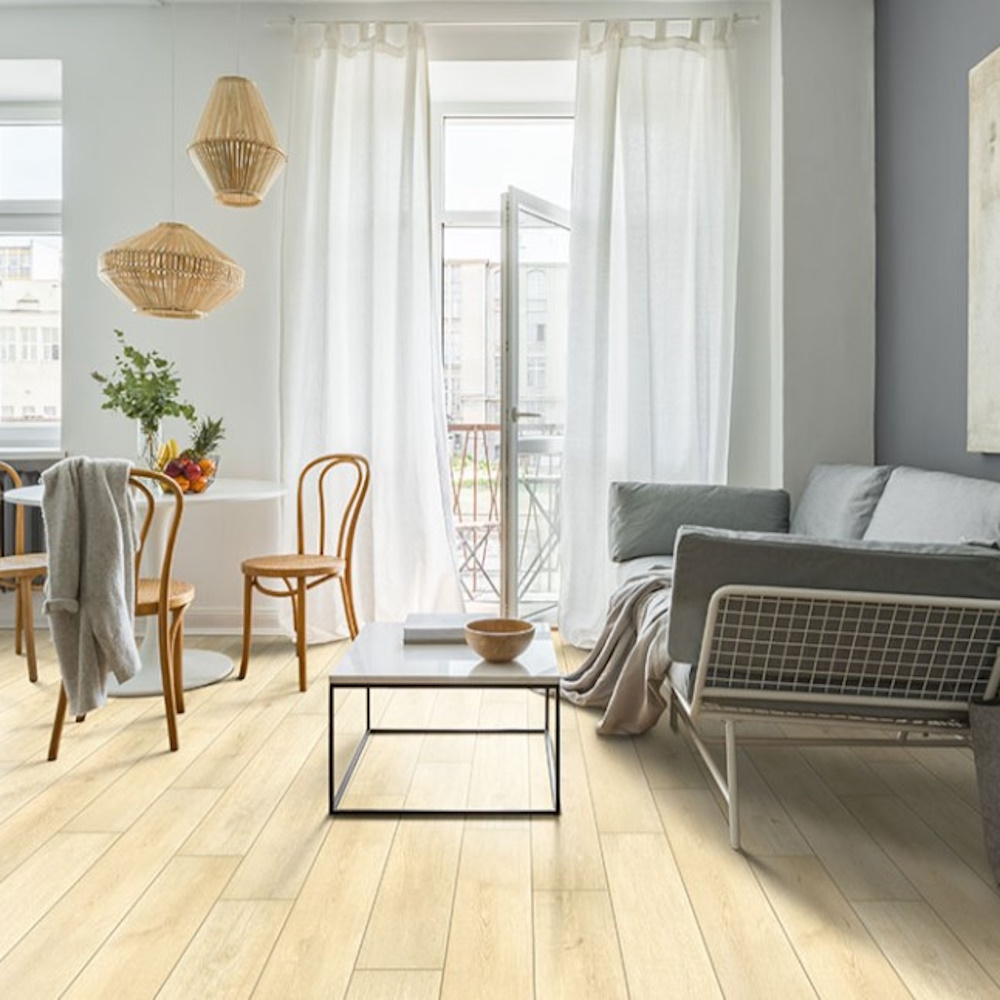 Smithcliffs Lanston Oak Hybrid Rigid Core Vinyl Flooring w/Pad